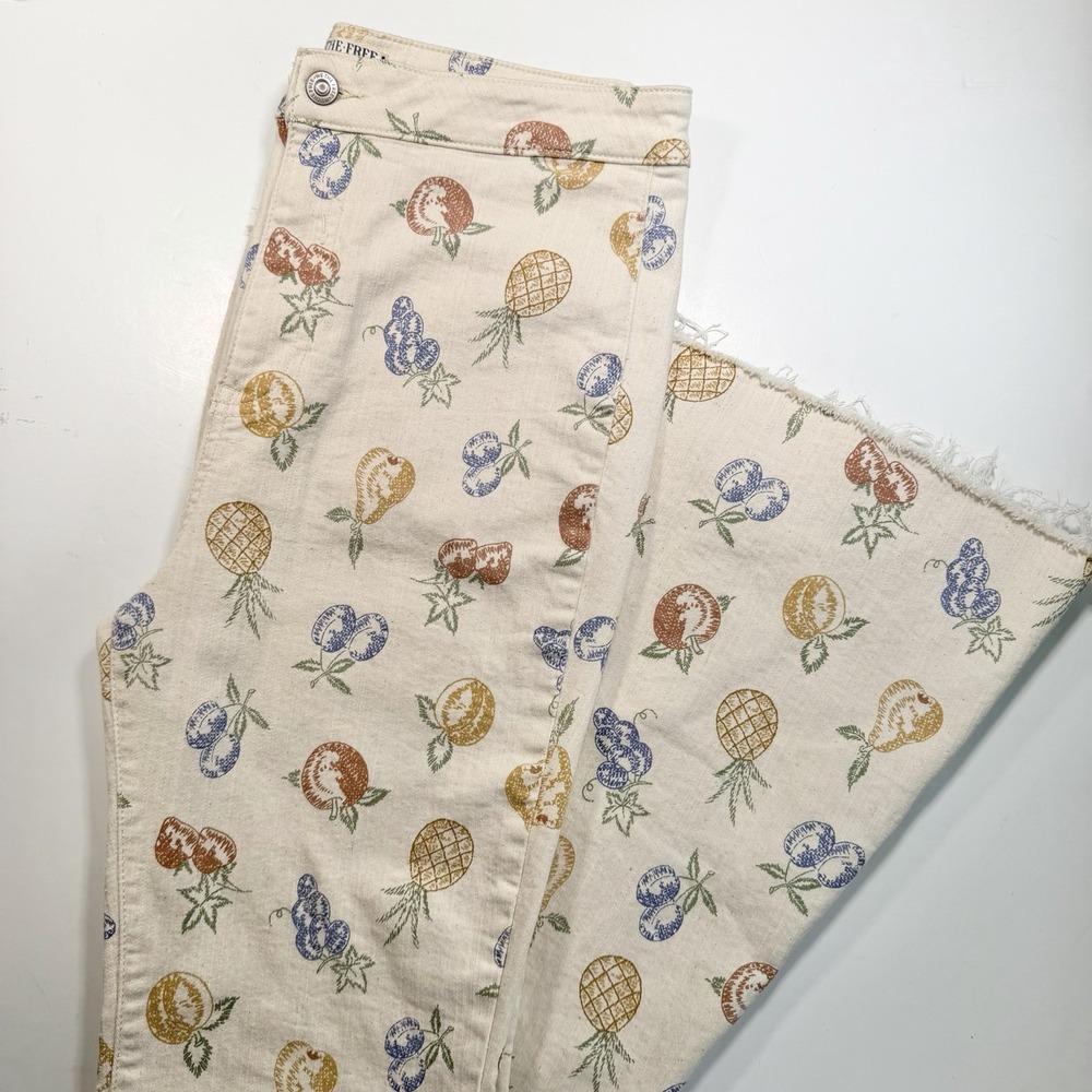 Free People Fruit Printed Flare Jeans 31 We The Free Ivory High Rise